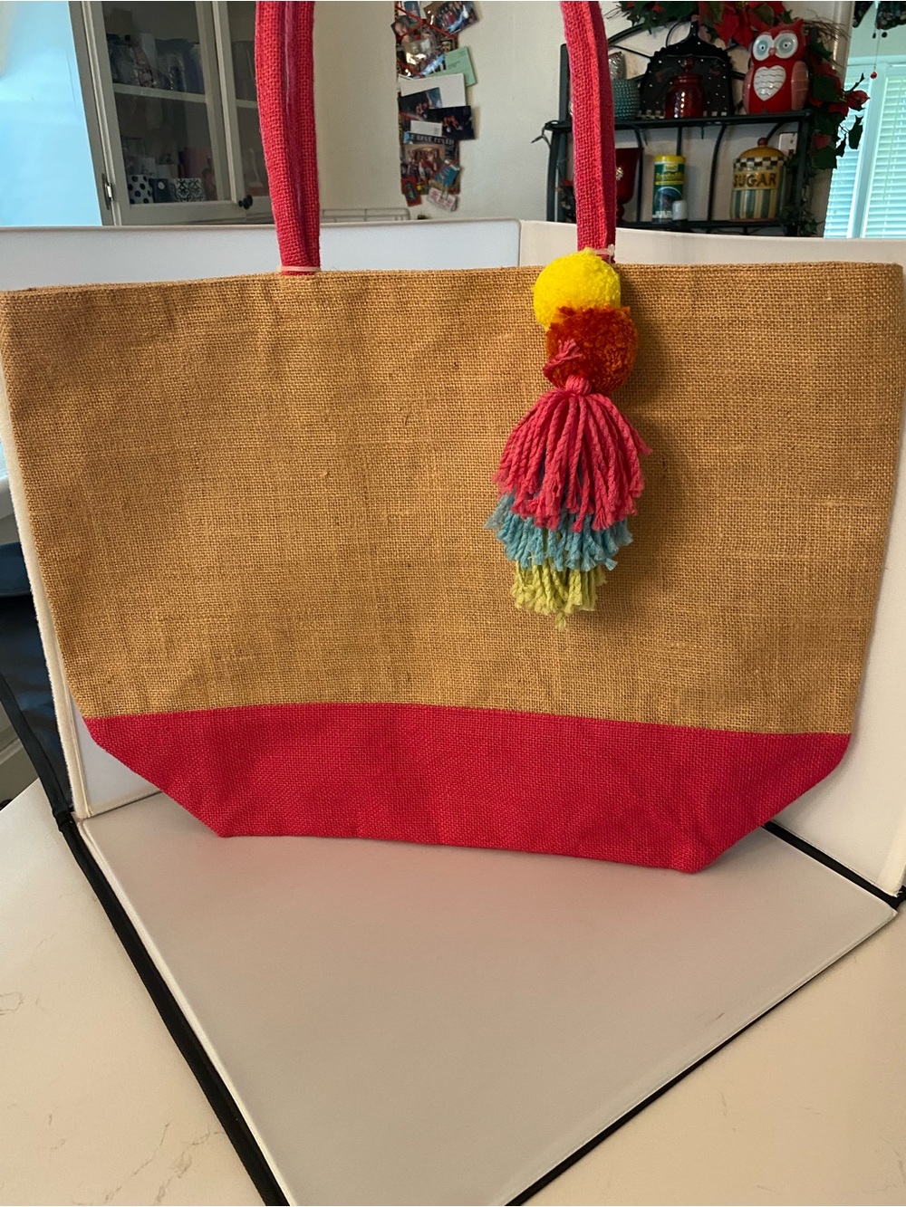 NWT Beach/Pool Two-Tone Tan and Pink Jute Raffia Tote with Colorful Pom Accent